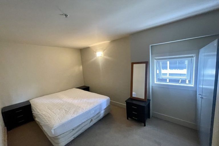 Photo of property in St Pauls Apartments, 100/43 Mulgrave Street, Thorndon, Wellington, 6011