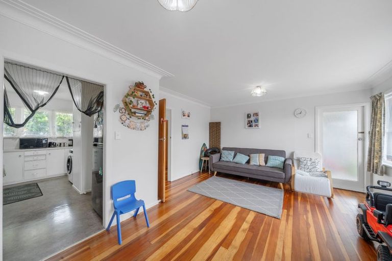 Photo of property in 10 Holden Place, Manukau, Auckland, 2025