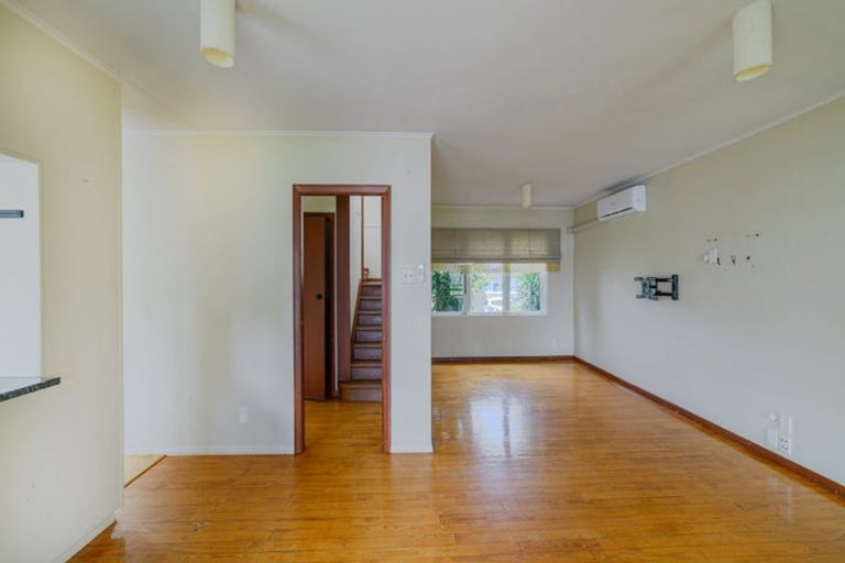 Photo of property in 72b Arimu Road, Papakura, 2110