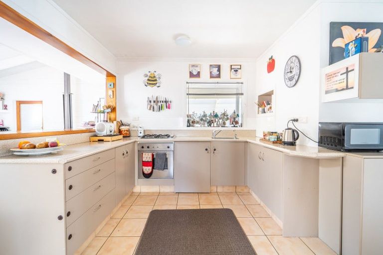 Photo of property in 17a Merivale Road, Parkvale, Tauranga, 3112
