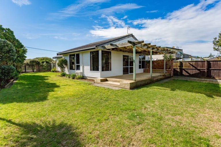 Photo of property in 464 Marine Parade, South New Brighton, Christchurch, 8062