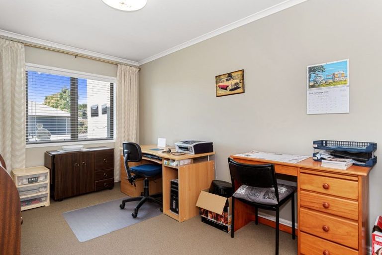 Photo of property in 28 Rexford Heights, Pyes Pa, Tauranga, 3112