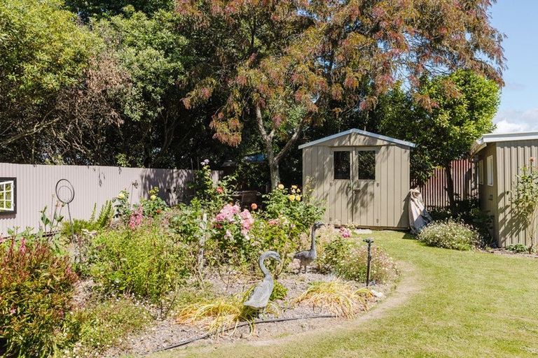Photo of property in 11 Upper Plain Road, Masterton, 5810
