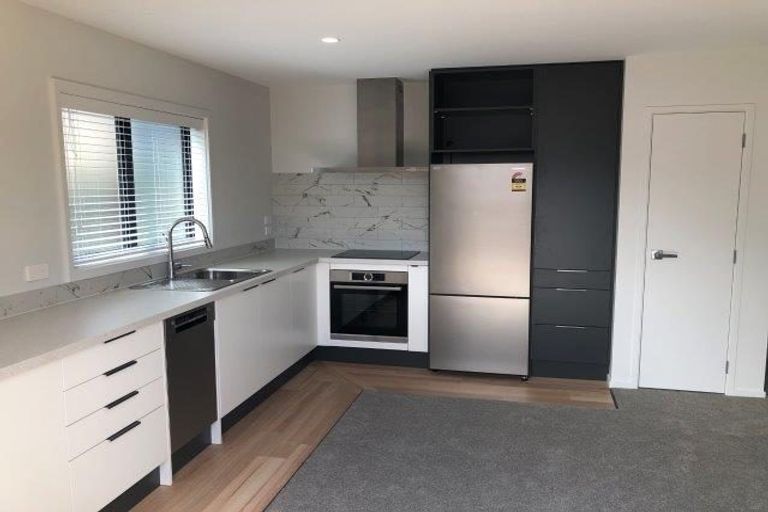 Photo of property in 14 Corriedale Road, Jacks Point, 9371