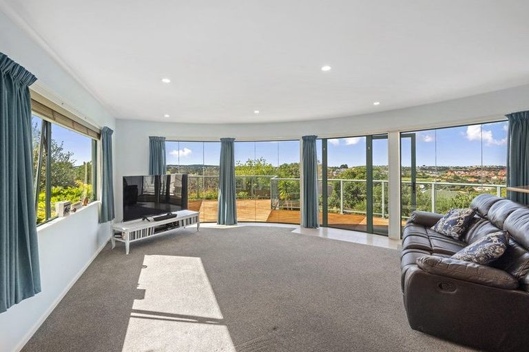 Photo of property in 5 Castaway Place, Gulf Harbour, Whangaparaoa, 0930