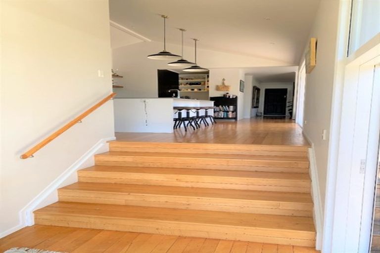 Photo of property in 11 Willow Avenue, Birkenhead, Auckland, 0626