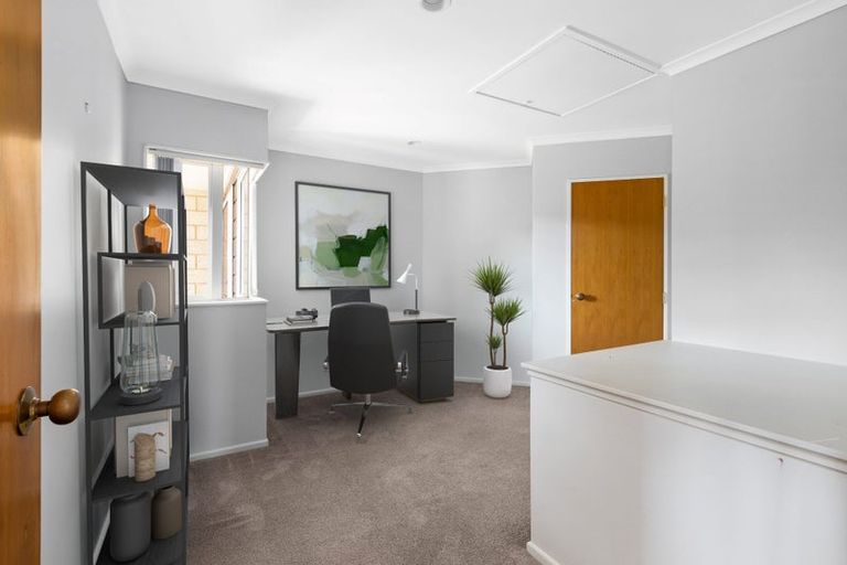 Photo of property in 20 Ascot Way, Orewa, 0931