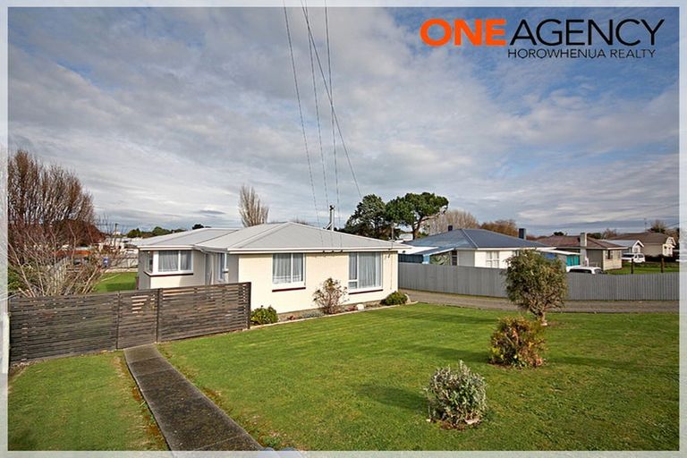 Photo of property in 68 Avenue Road, Foxton, 4814