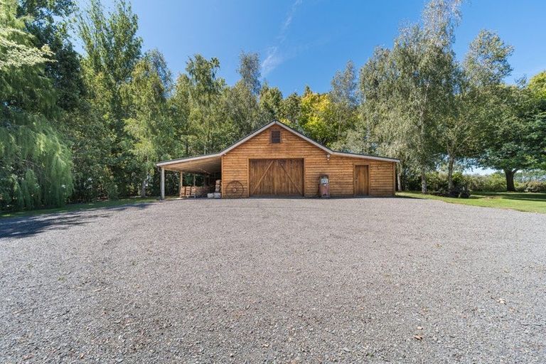 Photo of property in 414 Waitohi Road, Rongotea, Palmerston North, 4476