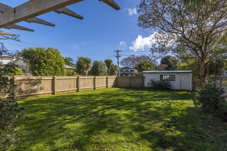 Photo of property in 212 Matai Road, Raumati Beach, Paraparaumu, 5032