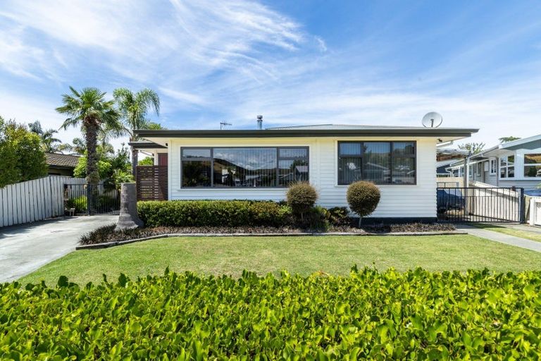 Photo of property in 8 Forsyth Street, Taradale, Napier, 4112