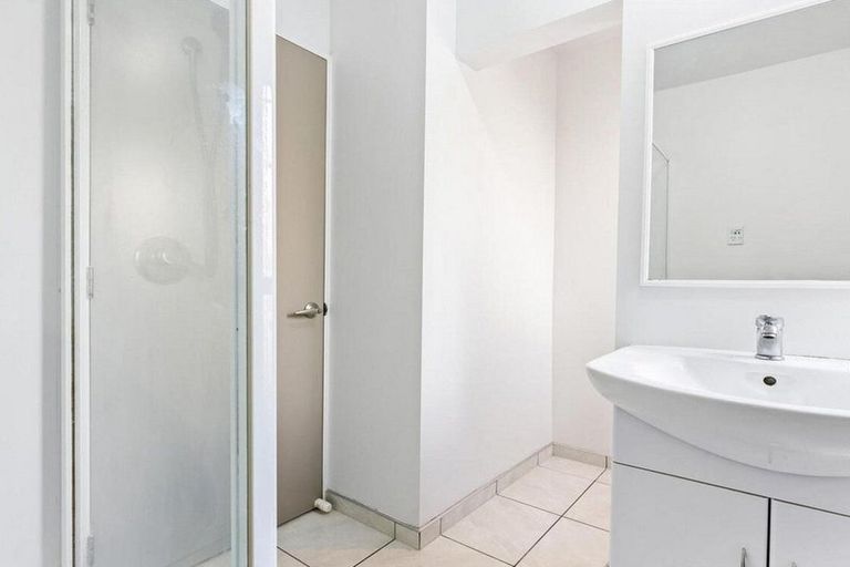 Photo of property in 1/18 George Street, Riccarton, Christchurch, 8041