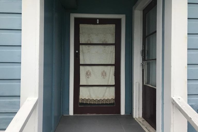 Photo of property in 52 Brussels Street, Miramar, Wellington, 6022
