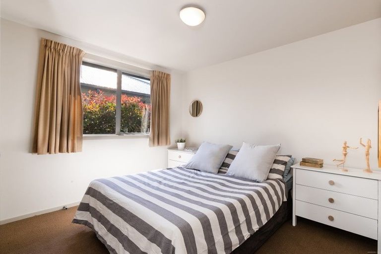 Photo of property in 40 Sylvan Street, Lake Hayes, Queenstown, 9304