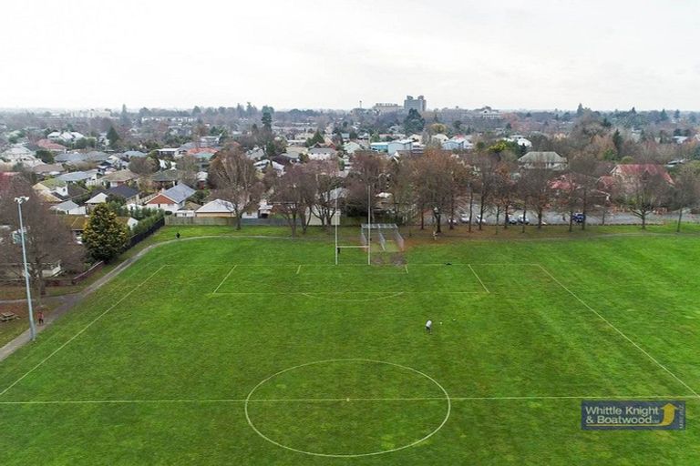 Photo of property in 18 Lochee Road, Upper Riccarton, Christchurch, 8041