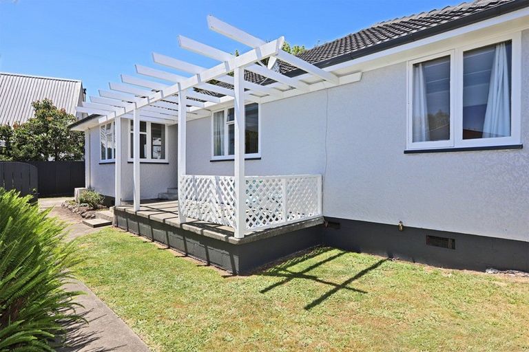 Photo of property in 46b Napier Road, Havelock North, 4130
