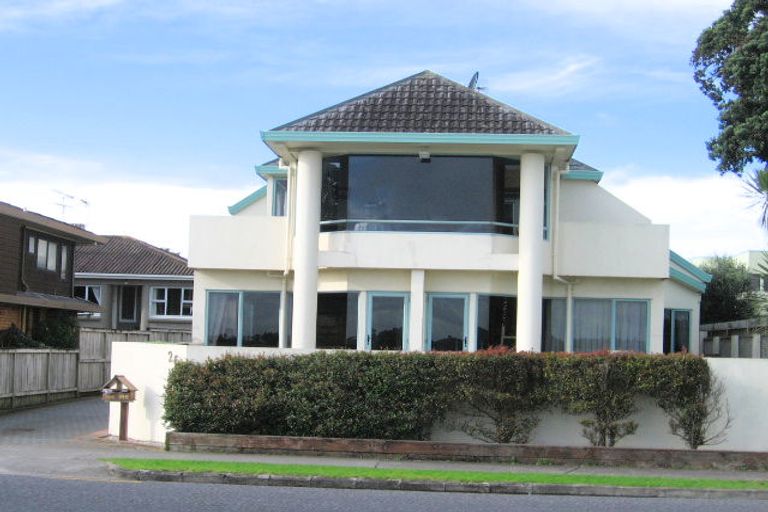 Photo of property in 2/26 The Parade, Bucklands Beach, Auckland, 2012