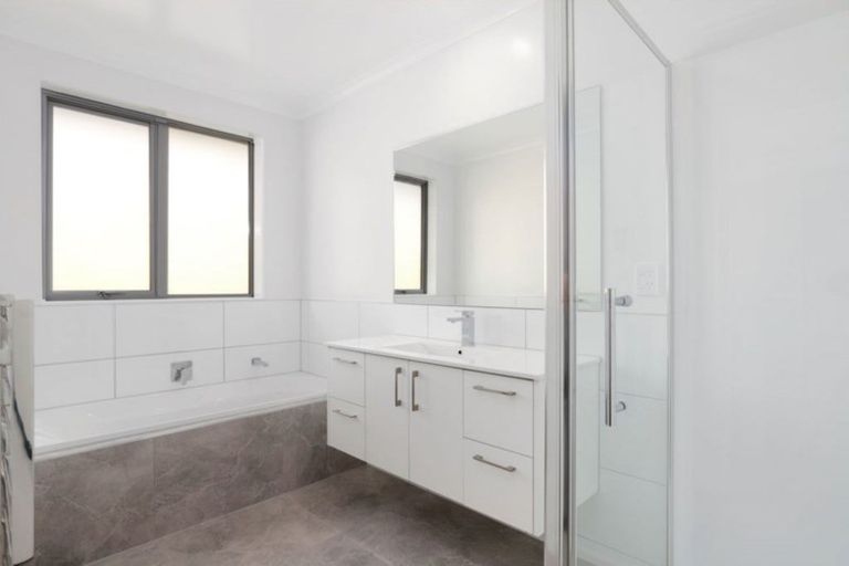 Photo of property in 8 Loader Place, Pokeno, 2402