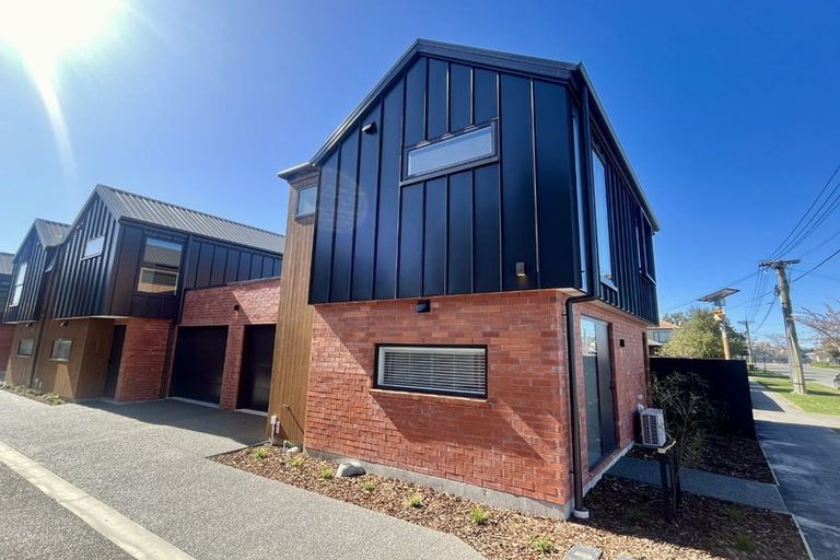 Photo of property in 1/389 Armagh Street, Linwood, Christchurch, 8011