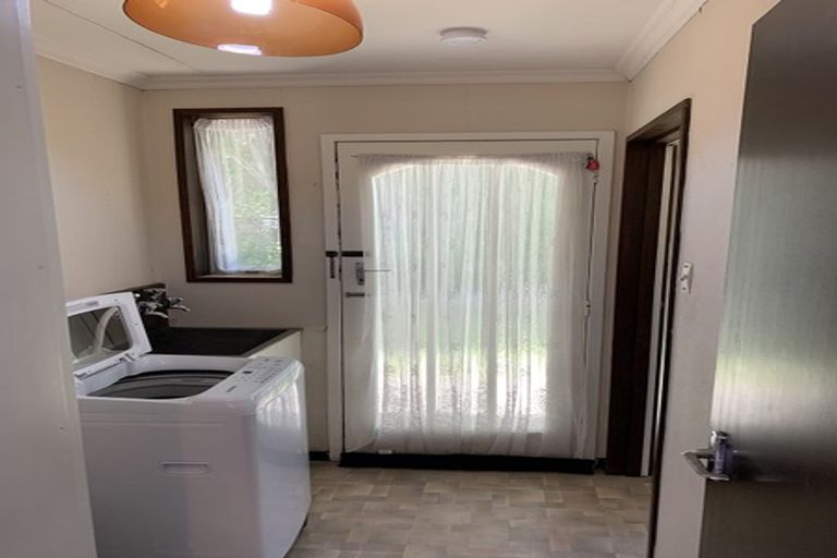 Photo of property in 2a Runciman Street, Green Island, Dunedin, 9018