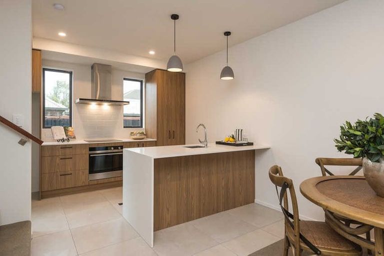 Photo of property in 2/555 Manchester Street, St Albans, Christchurch, 8014