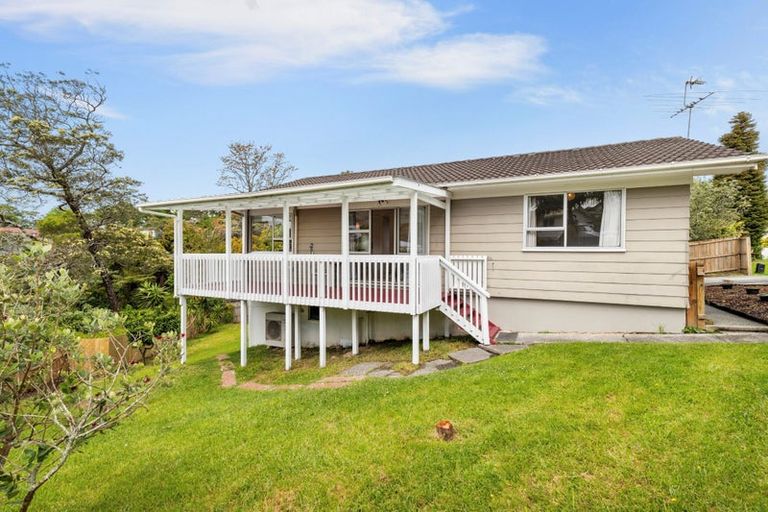 Photo of property in 7 Talmar Place, Massey, Auckland, 0614
