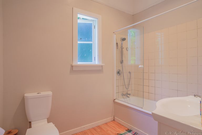 Photo of property in 13 Gibson Street, Seaview, Timaru, 7910