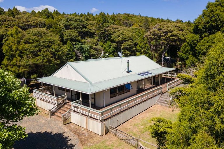 Photo of property in 1412 Rawhiti Road, Whangaruru, Hikurangi, 0184