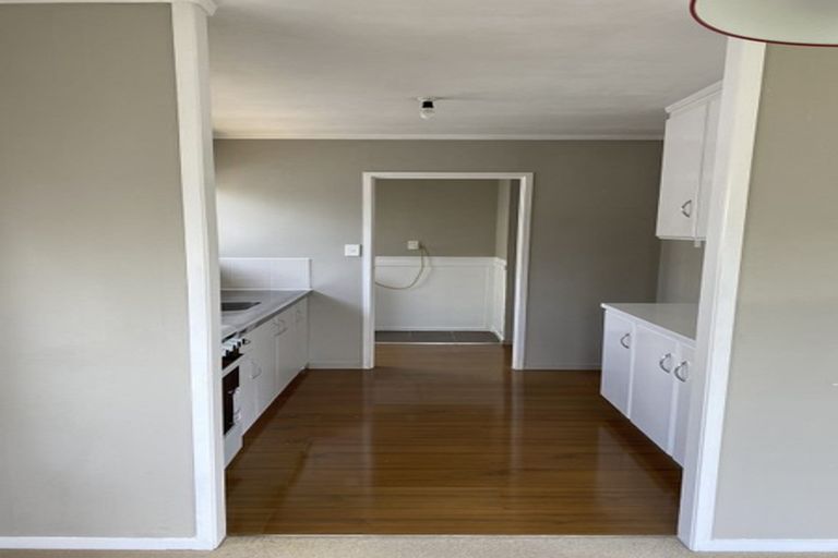 Photo of property in 1/61a Strid Road, Te Atatu South, Auckland, 0610