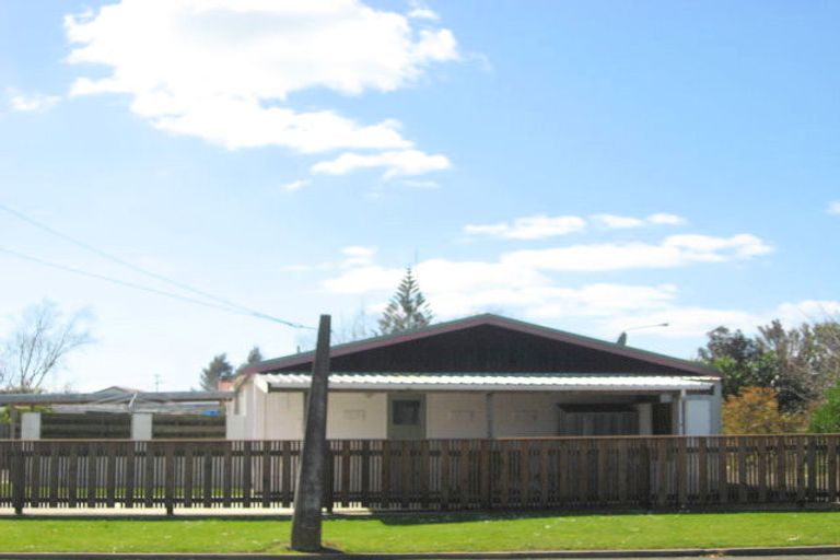 Photo of property in 1/1 Kauri Street, Edgecumbe, 3120