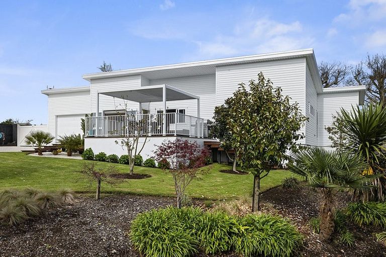 Photo of property in 37 Aratapu Street, Waitara, 4320