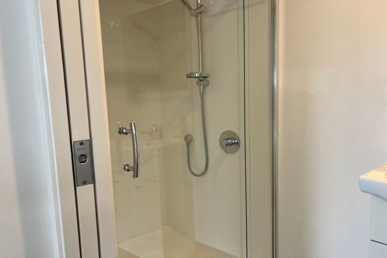 Photo of property in 9 Paeroa Street, Riccarton, Christchurch, 8041