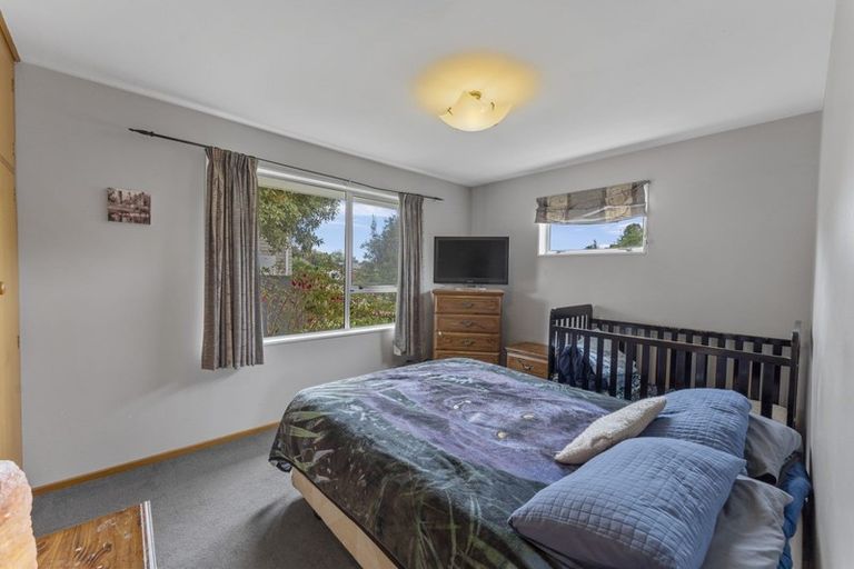 Photo of property in 1 Birdling Place, Halswell, Christchurch, 8025