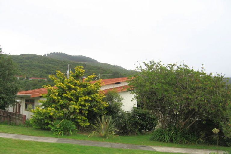 Photo of property in 79 Oriel Avenue, Tawa, Wellington, 5028