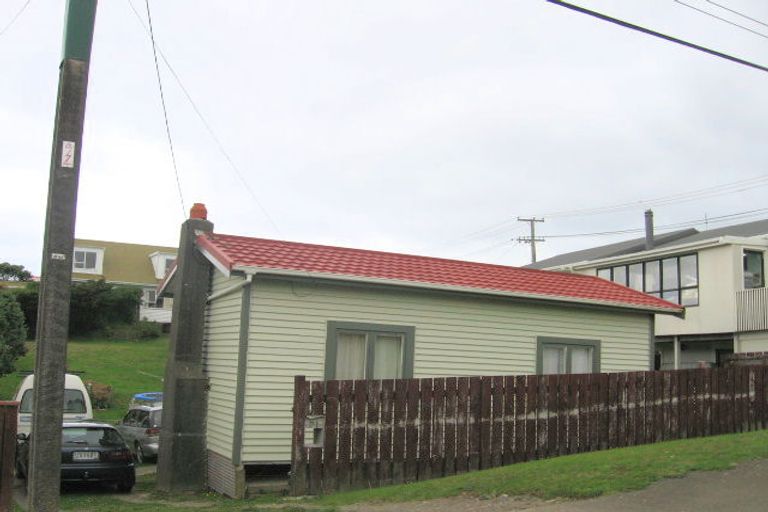 Photo of property in 71 Fraser Avenue, Johnsonville, Wellington, 6037