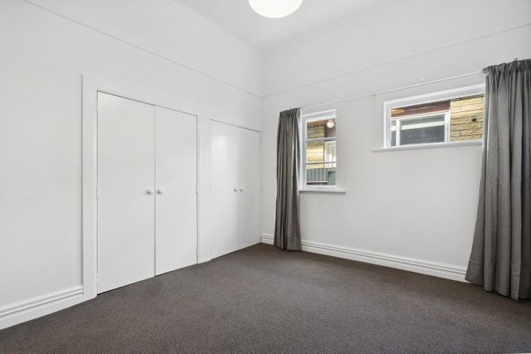 Photo of property in 84 Kilbirnie Crescent, Kilbirnie, Wellington, 6022