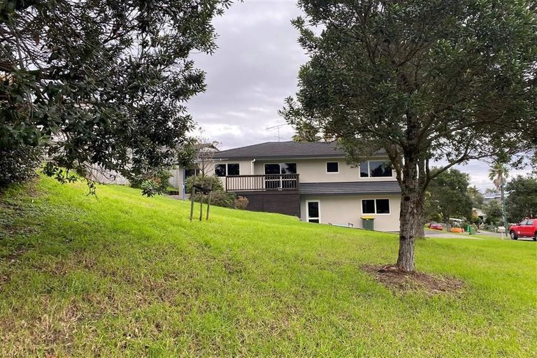 Photo of property in 10 Coralsea Way, Arkles Bay, Whangaparaoa, 0932