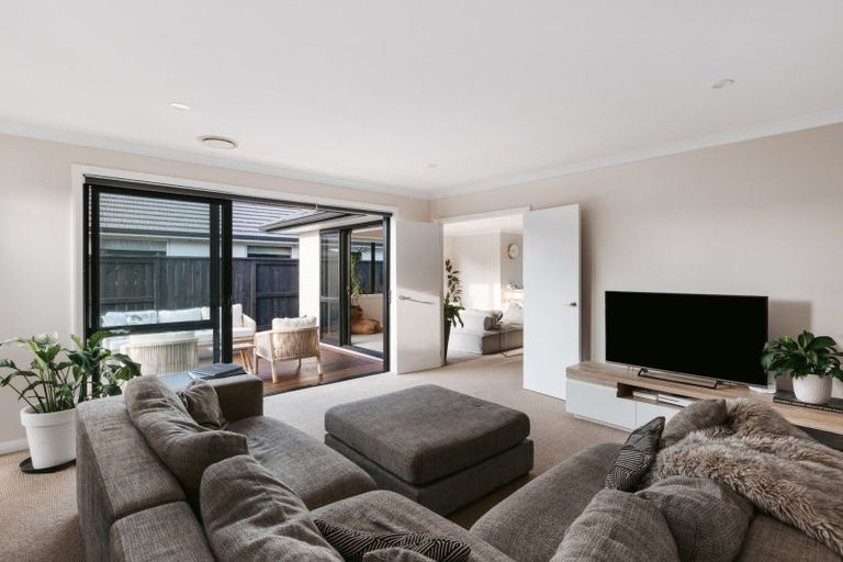 Photo of property in 112 Coast Boulevard, Papamoa Beach, Papamoa, 3118