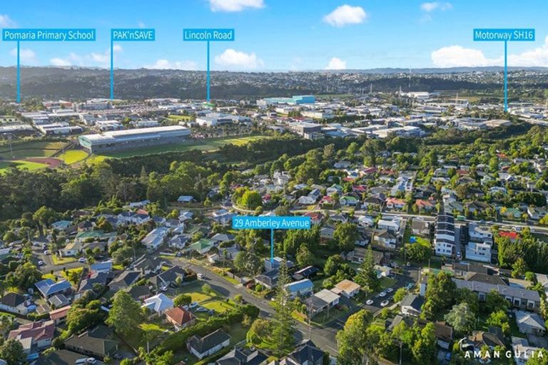 Photo of property in 29 Amberley Avenue, Te Atatu South, Auckland, 0610