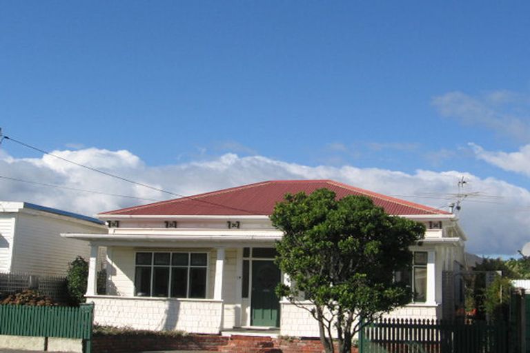 Photo of property in 10 Cuba Street, Petone, Lower Hutt, 5012