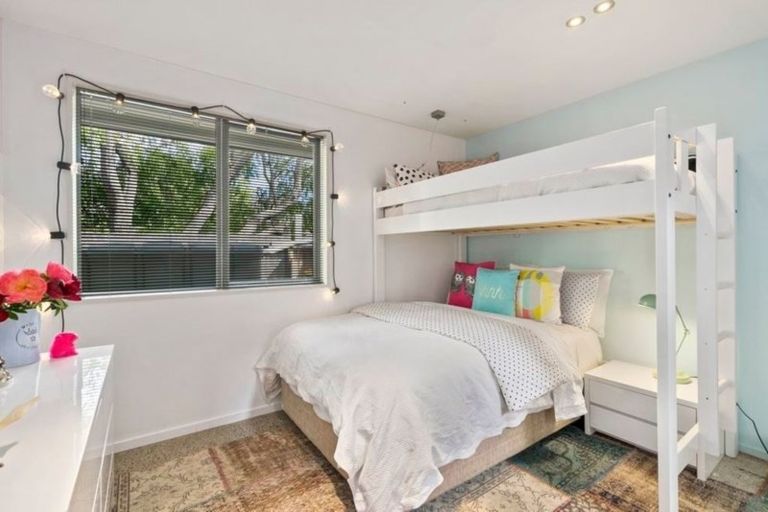 Photo of property in 68 Derby Street, St Albans, Christchurch, 8014