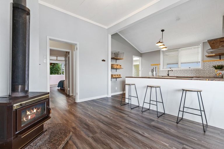 Photo of property in 28 Stirling Street, Te Aroha, 3320