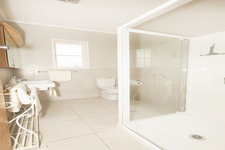 Photo of property in 255 Fox Street, Hamilton East, Hamilton, 3216