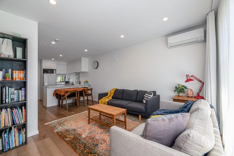 Photo of property in 4 Jabuka Street, Glen Eden, Auckland, 0602