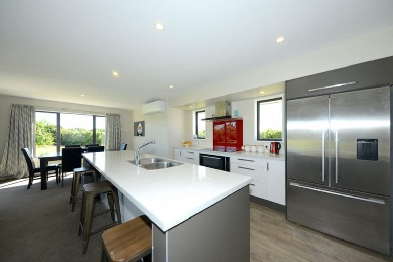 Photo of property in 2 Jacks Drive, West Melton, 7618