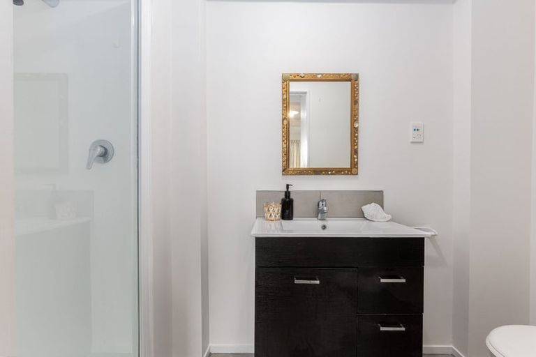 Photo of property in 5 Furneaux Grove, Whitby, Porirua, 5024