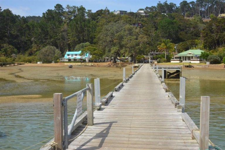 Photo of property in 36 Schoolhouse Bay Road, Kawau Island, 0920