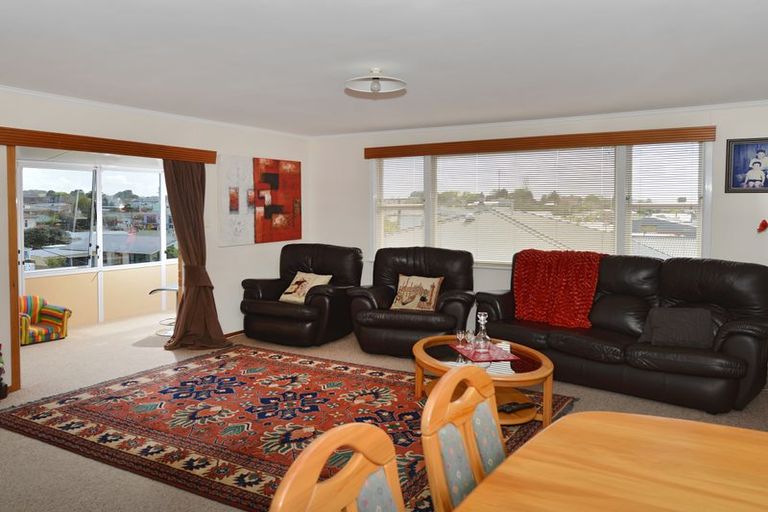 Photo of property in 14 Cambridge Street, Te Kamo, Whangarei, 0112