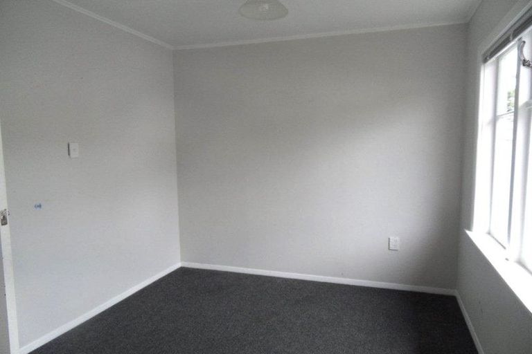 Photo of property in 5 Bythell Street, Wainuiomata, Lower Hutt, 5014