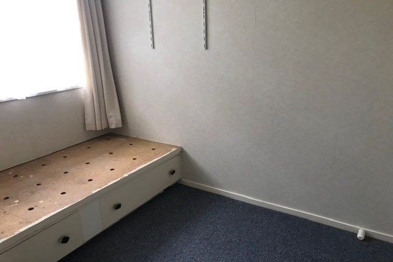 Photo of property in 1/1 Wycherley Drive, Bucklands Beach, Auckland, 2014